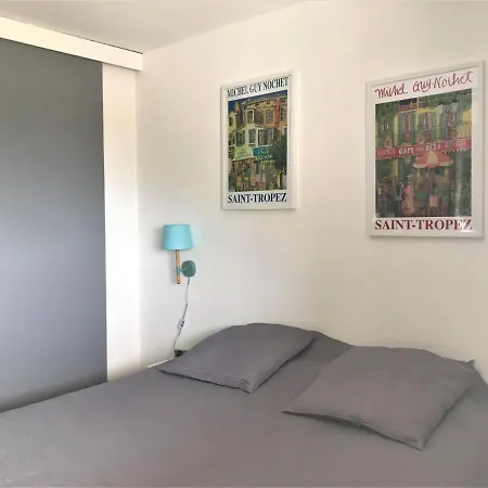 With Private Terrace And Sea View, Holiday home La Croix-Valmer
